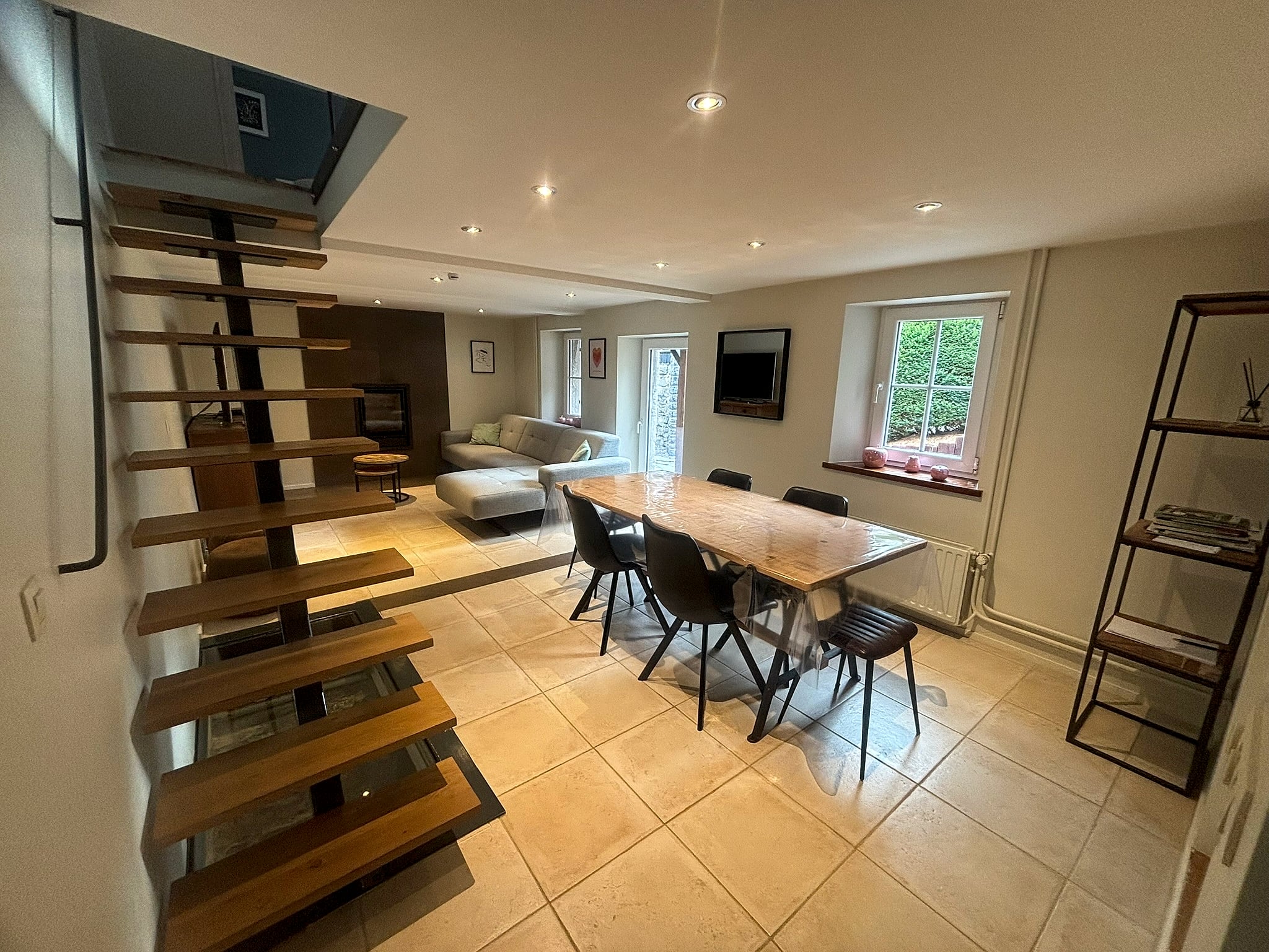 Espace repas, vue d'ensemble