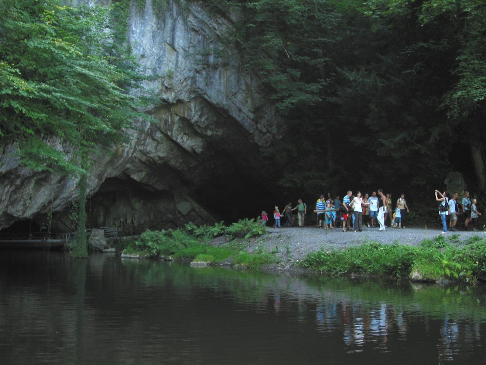Domaine des Grottes de Han
